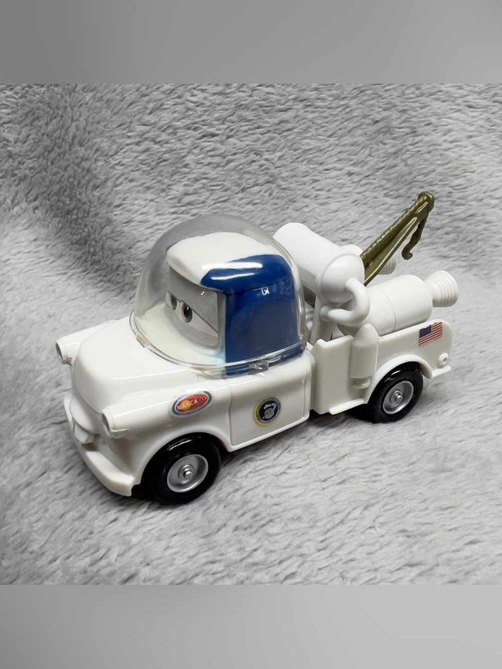 Disney Pixar Cars Take Flight Autonaut Mater Plastic Space Mission Adventure